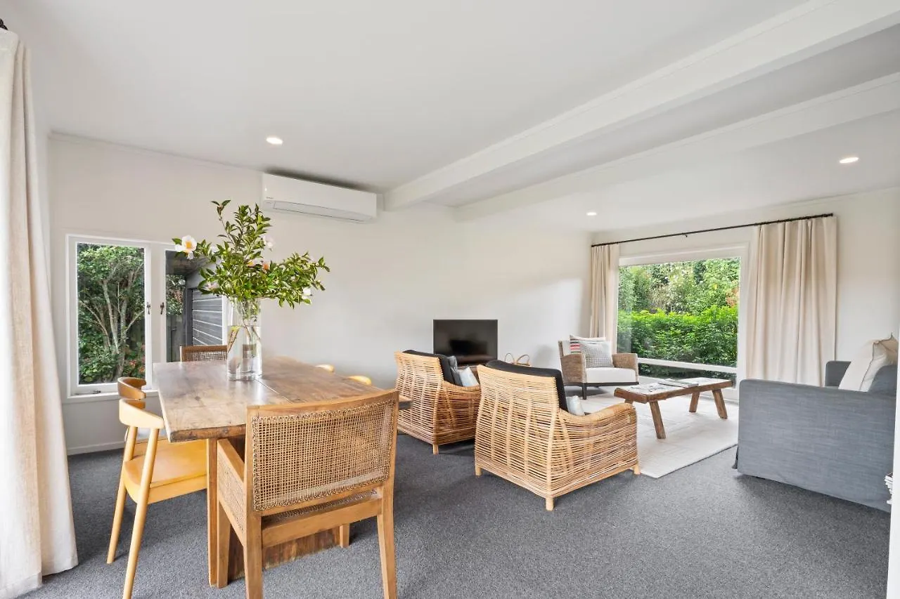 Henry'S Bach Villa Taupo Holiday home