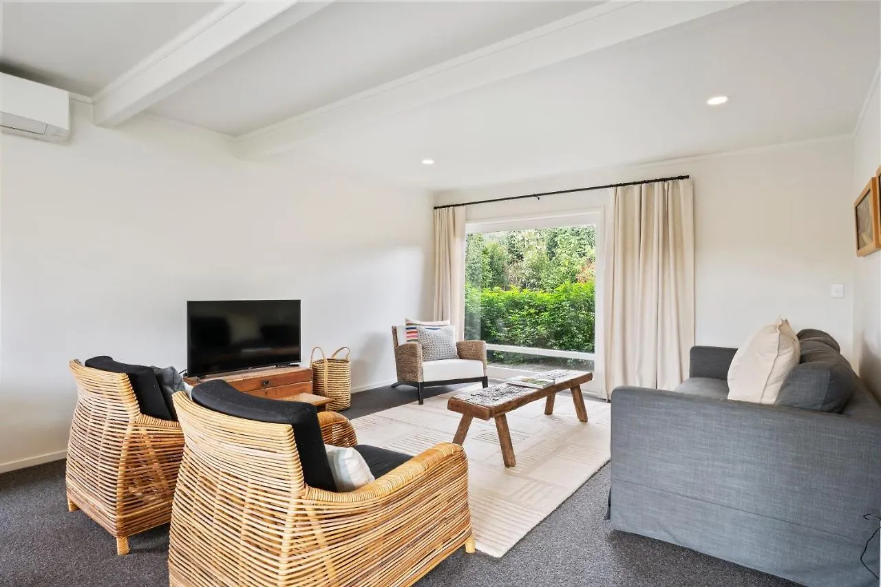 Holiday home Henry'S Bach Villa Taupo New Zealand